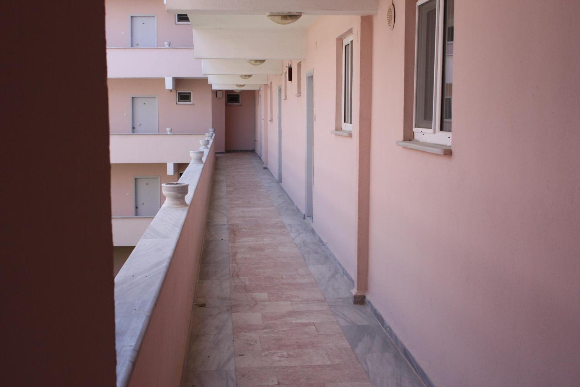 Orcin Apart Hotel Lapseki Екстер'єр фото